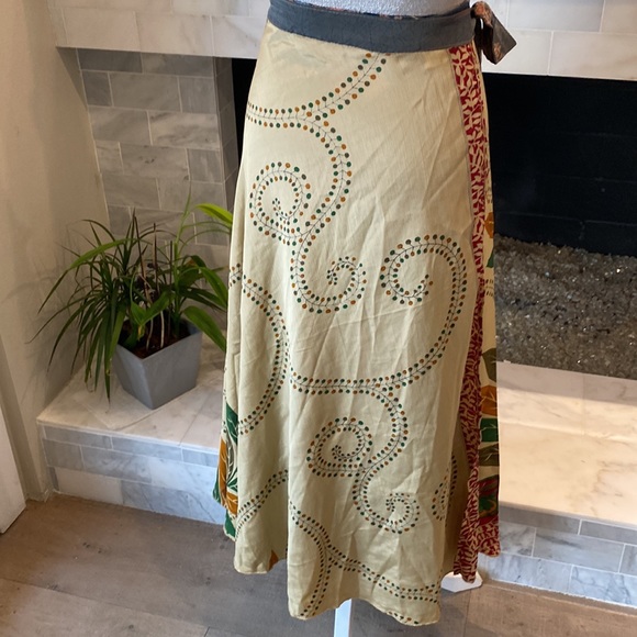 Unique Reversible Floral MIDI Wrap Skirt Size S/M - Picture 6 of 15
